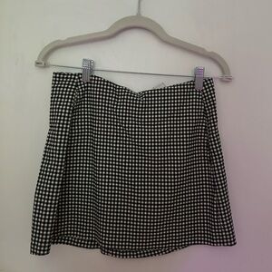 Urban Outfitters Black and White Gingham Mini Skirt